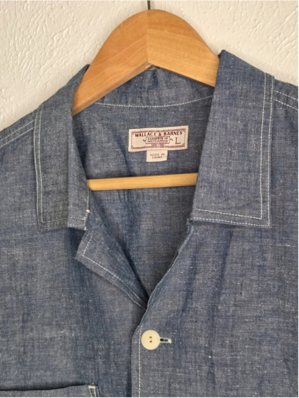 J.Crew Wallace & Barnes Guayabera Shirt Men's Large Chambry Blue Short Sleeve